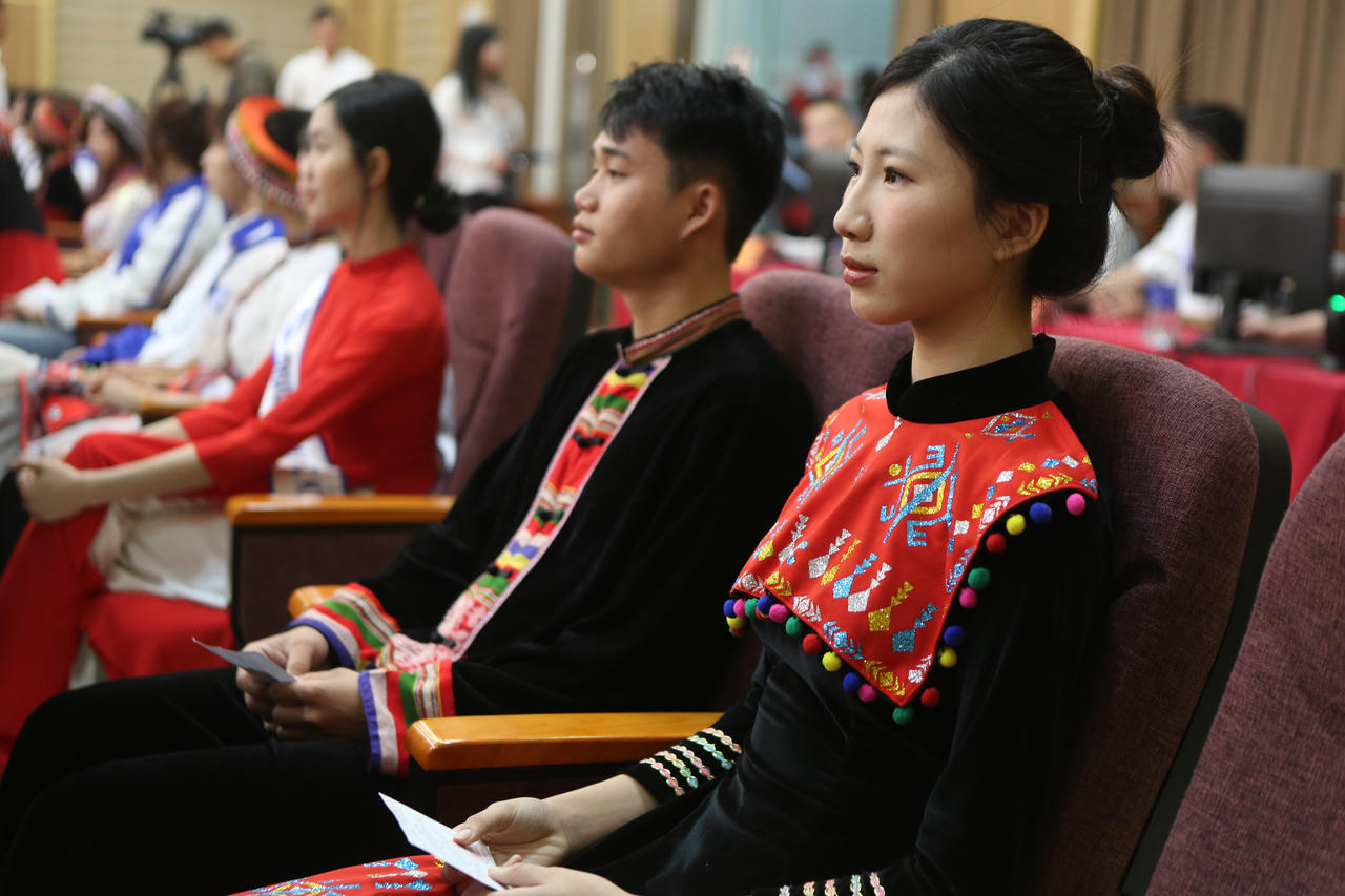 Cử tri Thái Nguyên hân hoan trong ngày bầu cử