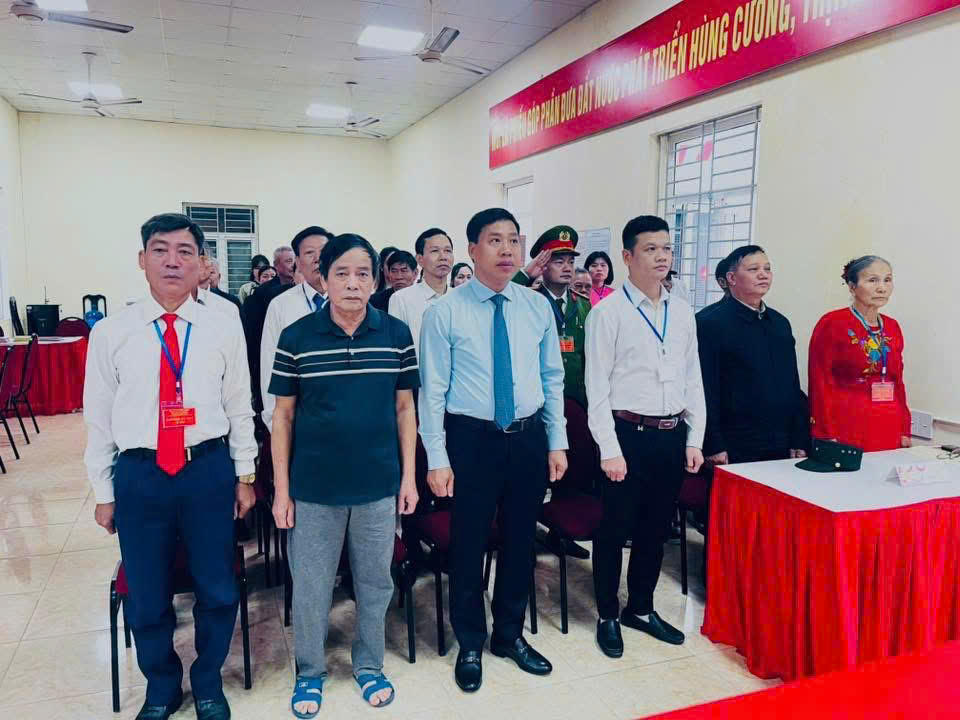 Không khí ngày hội non sông tại các điểm bầu cử ở Hải Phòng