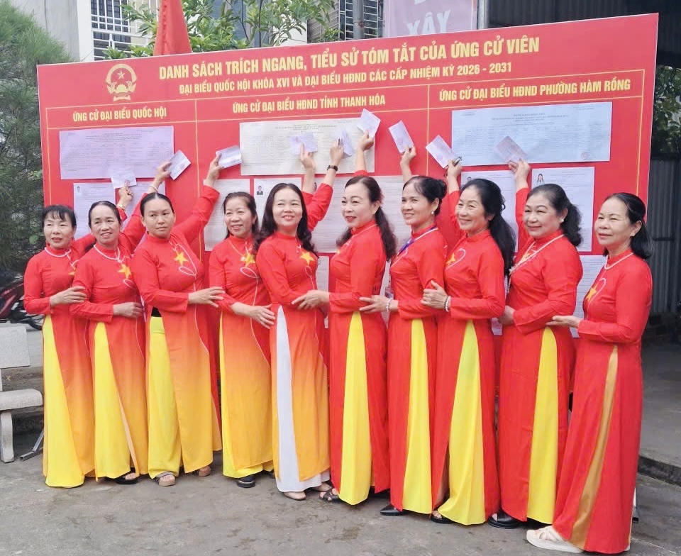 Lá phiếu của niềm tin trong Ngày hội non sông