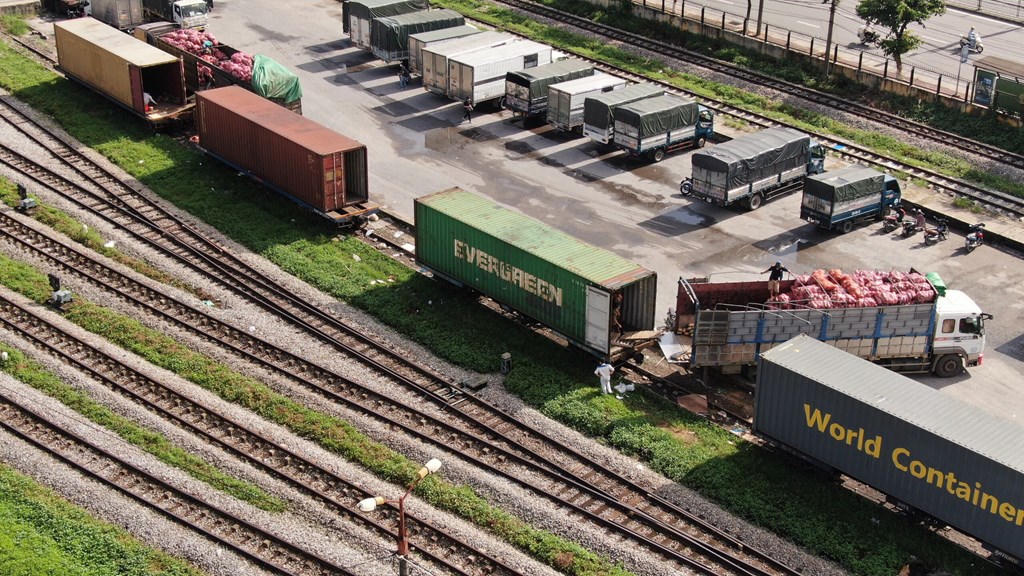 Doanh nghiệp Việt “bật mí” cách xuất hàng đi bất chấp xung đột ở Trung Đông