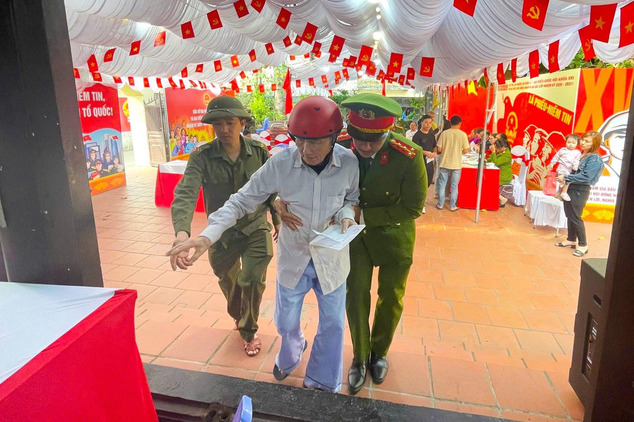 Hải Phòng: Gần 3,1 triệu cử tri đi bỏ phiếu, đạt tỷ lệ khoảng 99,8%