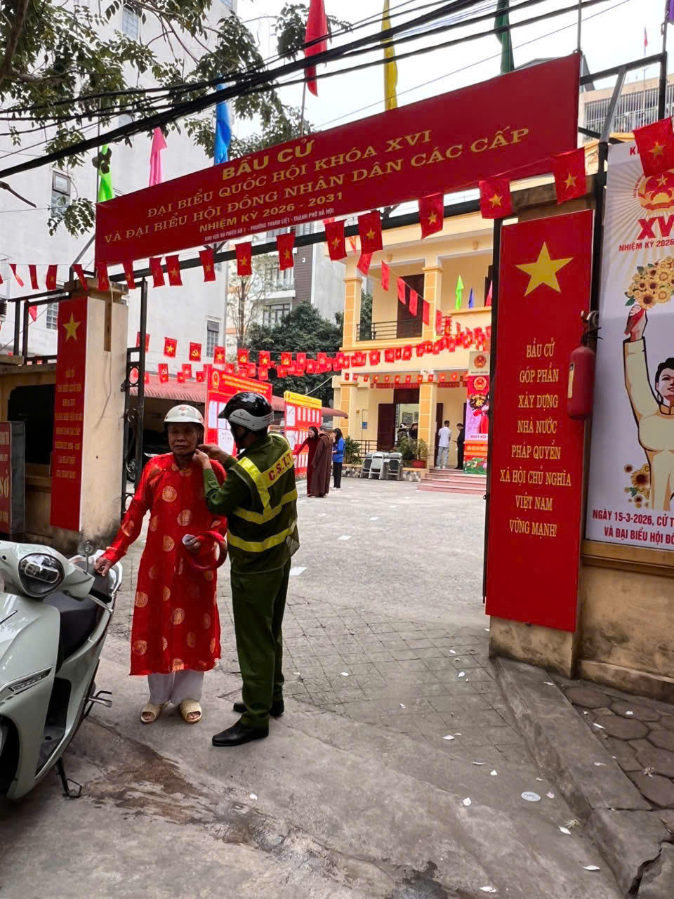 Những cử tri 'đặc biệt' trong Ngày hội non sông