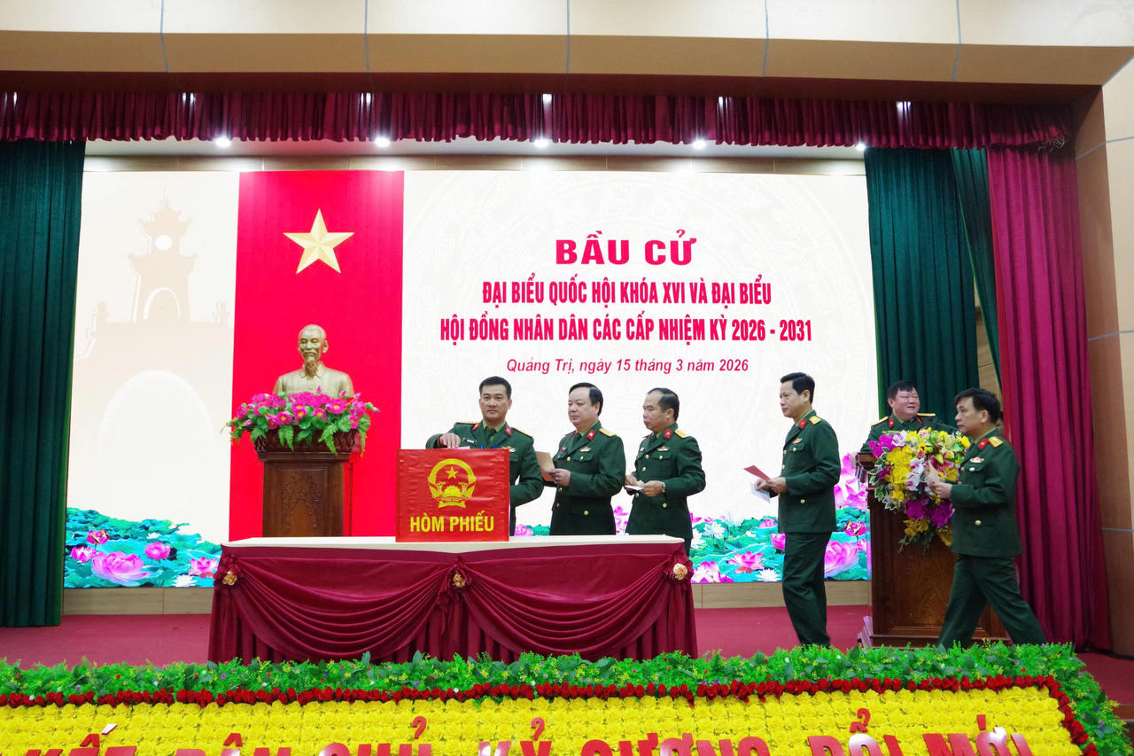 Gần 1,2 triệu cử tri Quảng Trị nô nức đi bầu cử đại biểu Quốc hội và HĐND các cấp