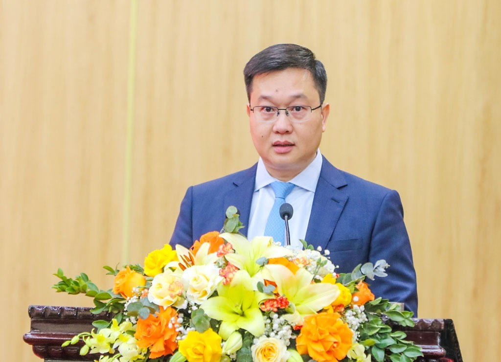 Tân Phó Bí thư Tỉnh ủy Ninh Bình Trần Đăng Quỳnh phát biểu nhận nhiệm vụ (Ảnh: Xuân Thu)