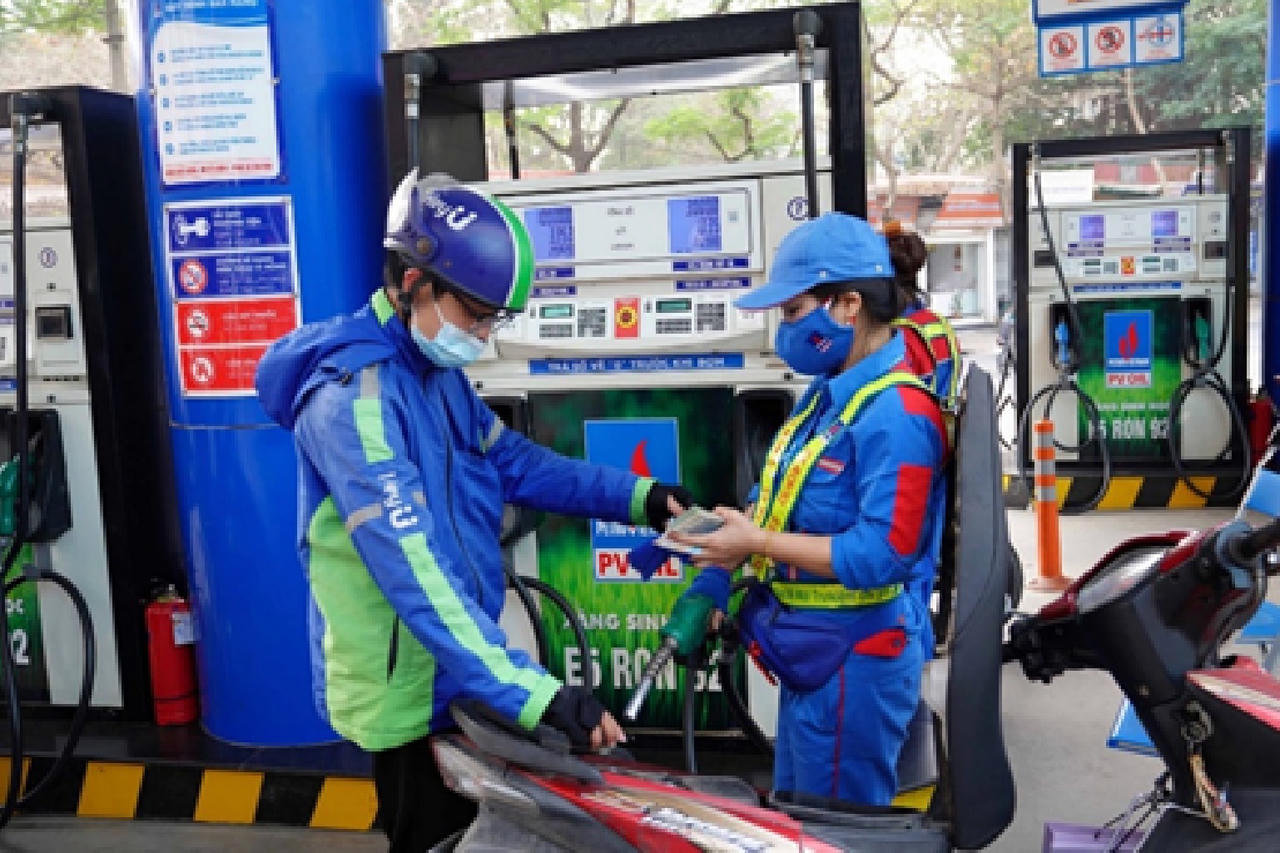 Kịch bản điều hành giá xăng dầu trong giai đoạn 'nóng'