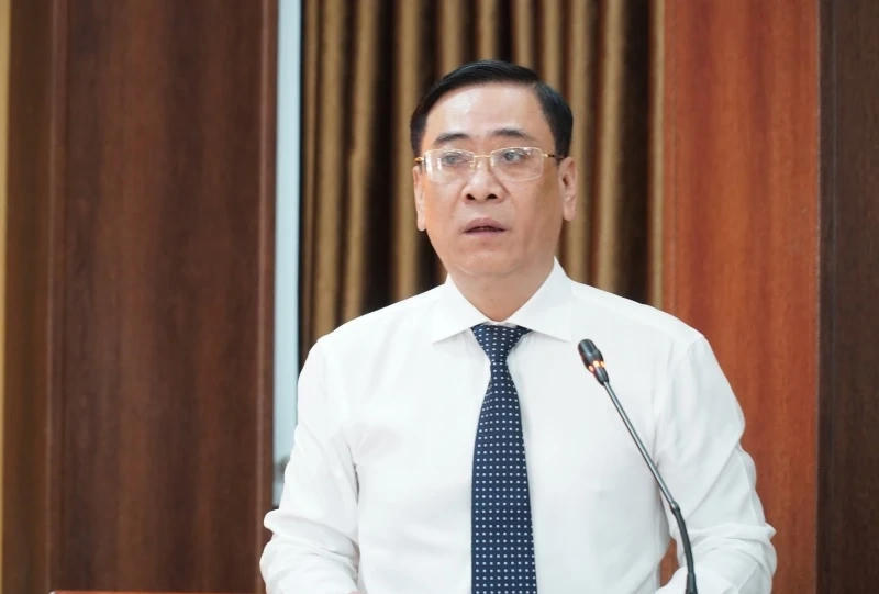 Ông Lê Ngọc Minh phát biểu nhận nhiệm vụ.