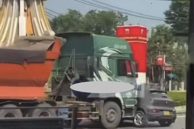 Bác bỏ thông tin 'mâu thuẫn cá nhân' trong vụ xe đầu kéo tông ô tô lan truyền trên mạng
