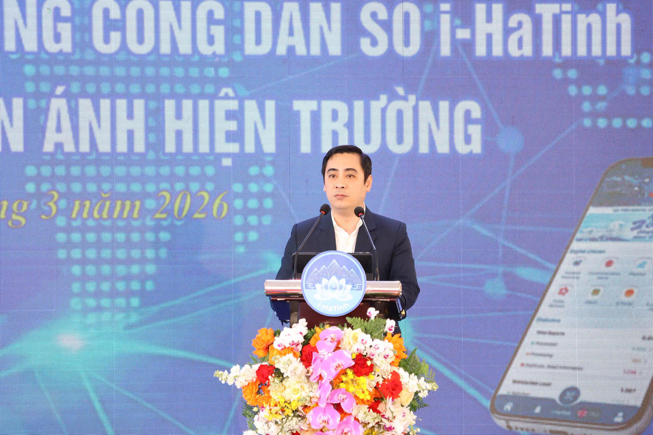 Ông Lê Thành Đông-Giám đốc Sở KH&CN Hà Tĩnh phát biểu tại buổi lễ.