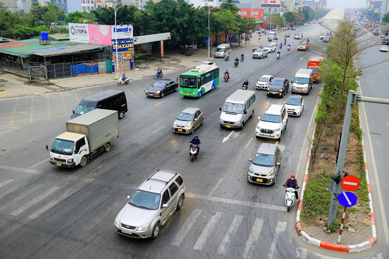 Thay đổi quan trọng người tham gia giao thông qua nút Cổ Linh – Đàm Quang Trung cần lưu ý