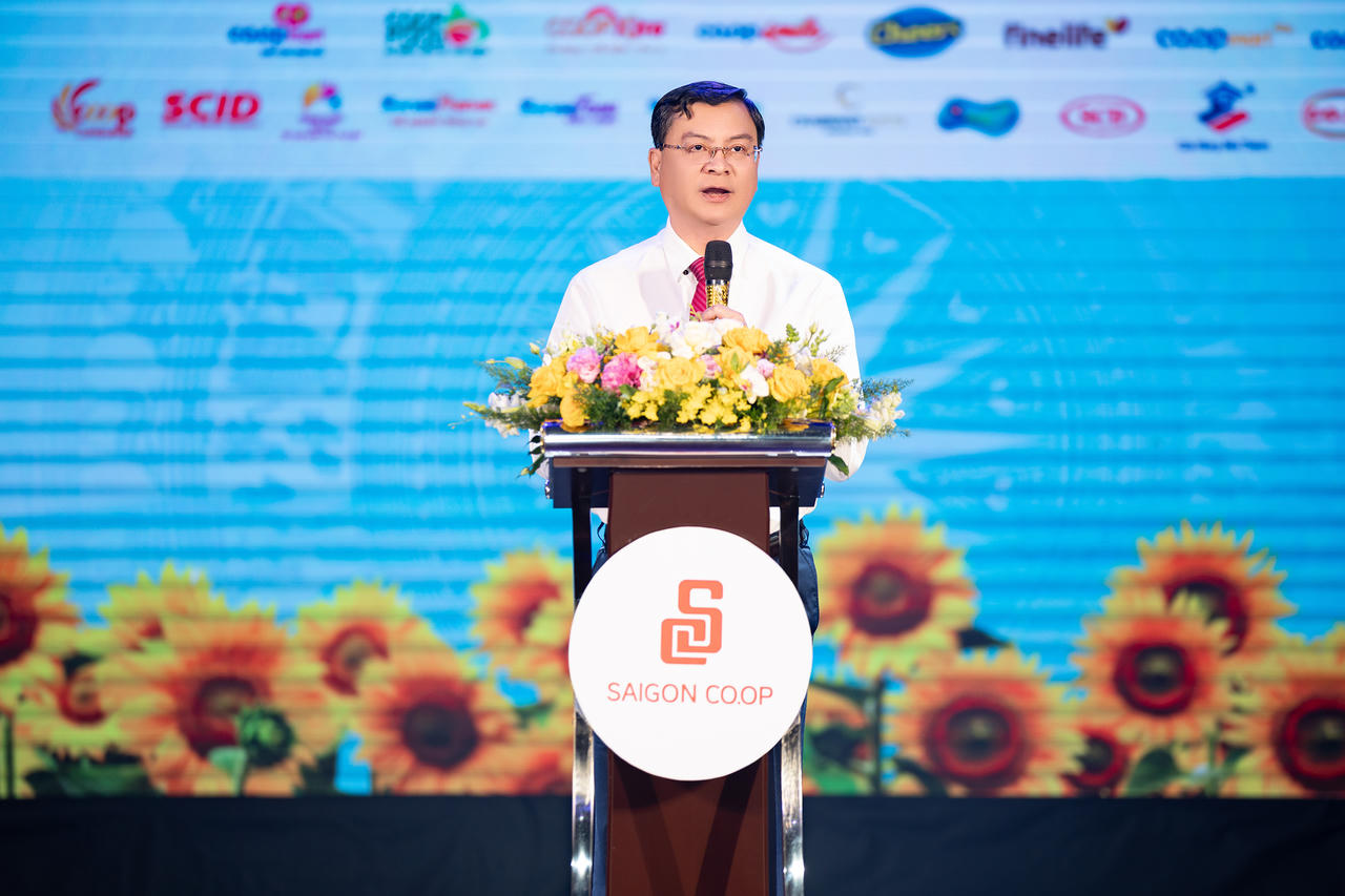 Ông Nguyễn Công Vinh – Phó Chủ tịch UBND TP.HCM đánh giá cao và biểu dương những nỗ lực của Saigon Co.op trong năm 2025
