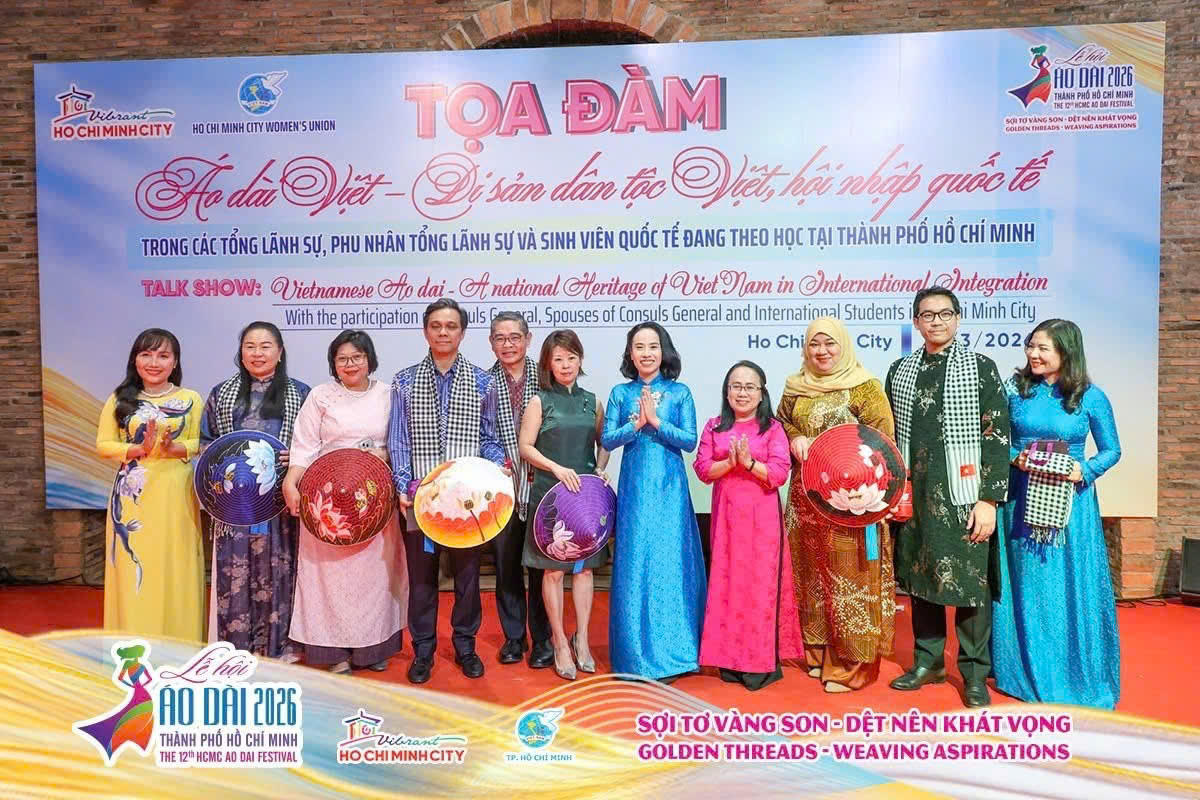 Đại diện Tổng Lãnh sự và phu nhân các nước Đông Nam Á tham dự tọa đàm