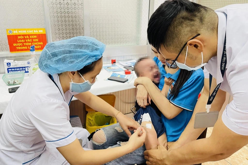 Cấp phép lưu hành vaccine phòng bệnh tay chân miệng