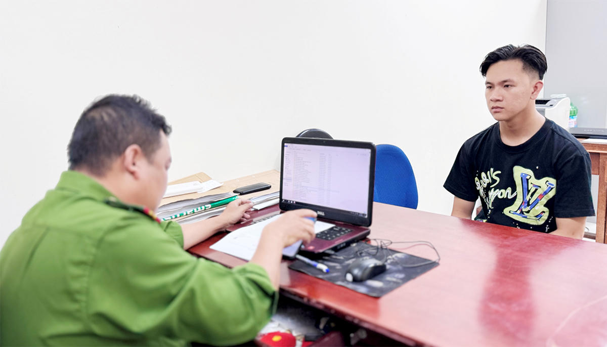 Đối tượng Trần Hồng Phát khai nhận tại Cơ quan Công an