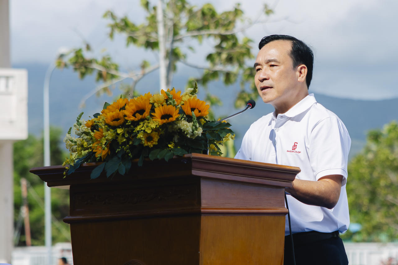 Ông Nguyễn Ngọc Thắng - Phó Tổng giám đốc Saigon Co.op phát biểu tại Lễ khai mạc