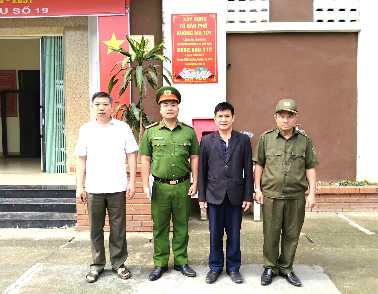 Lực lượng Công an phường cùng cấp ủy, chính quyền cơ sở quyết tâm xây dựng mô hình “tổ dân phố không ma túy”.