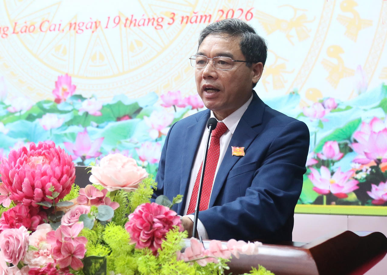 Ông Trần Văn Thiện, Phó Bí thư Đảng ủy, Chủ tịch HĐND phường Lào Cai phát biểu kết luận hội nghị.