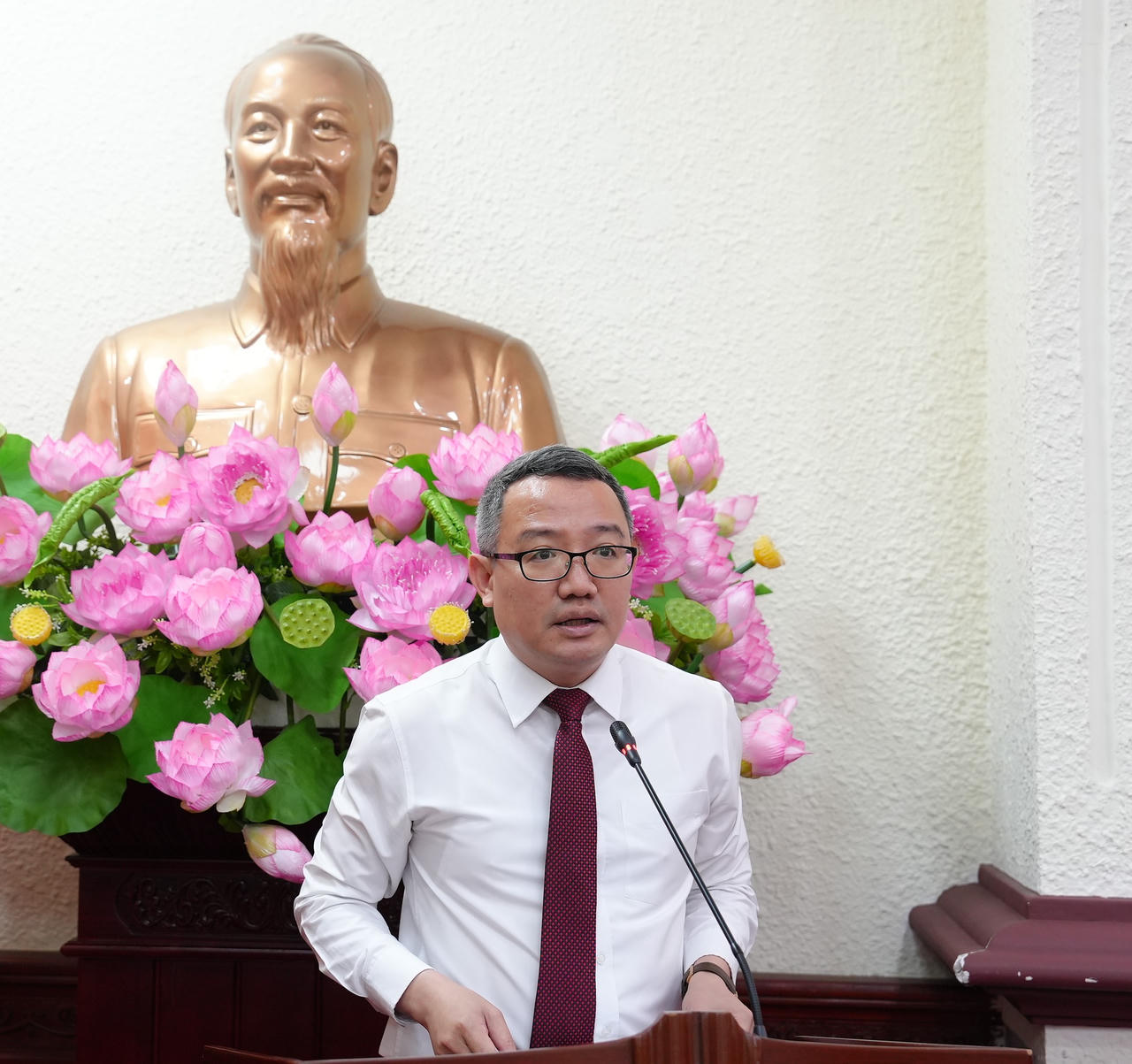 Cục trưởng Cục Kiểm tra văn bản và Tổ chức hi hành pháp luật Hồ Quang Huy.