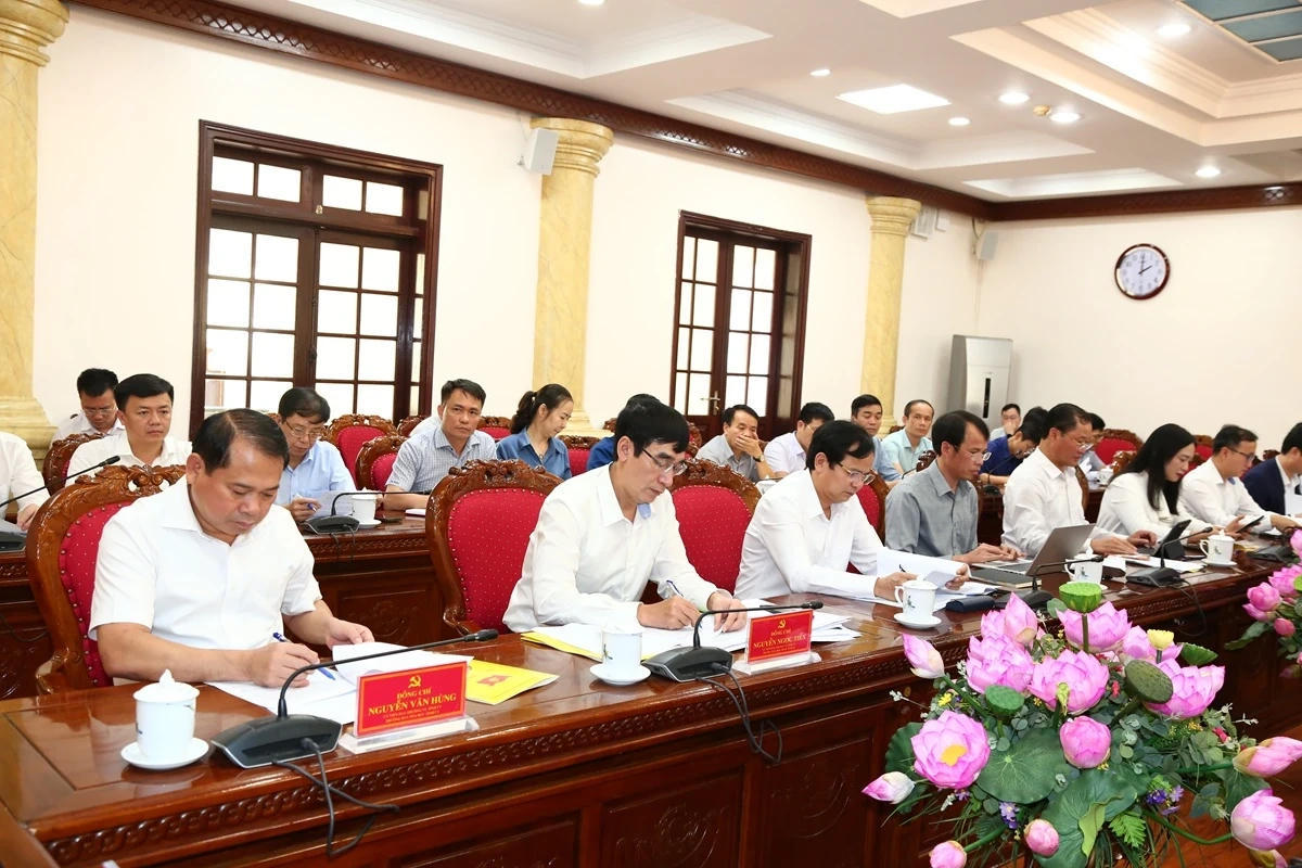 Phó Bí thư Thường trực Tỉnh ủy Thanh Hóa yêu cầu “rõ người, rõ việc, rõ tiến độ” trong chuyển đổi số