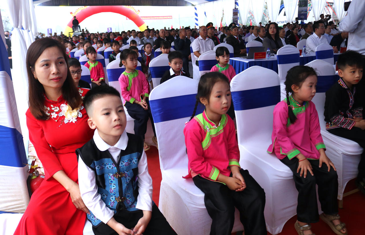 Công trình Trường Phổ thông nội trú liên cấp Bản Lầu khi hoàn thành sẽ tạo điều kiện học tập tốt hơn cho học sinh vùng biên.