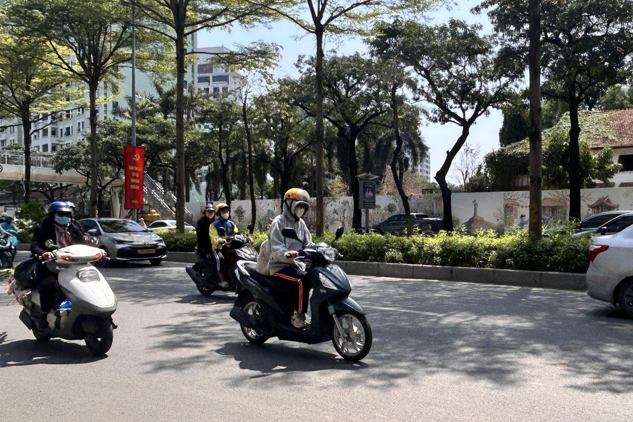 Cuối tuần này vùng núi và trung du Bắc Bộ có mưa rào