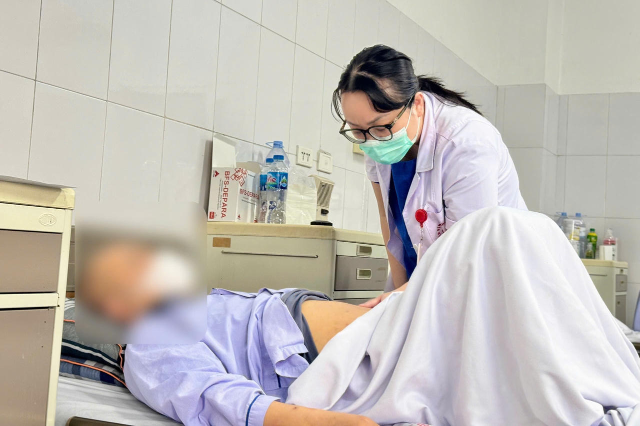 Người đàn ông bị ung thư vì chủ quan