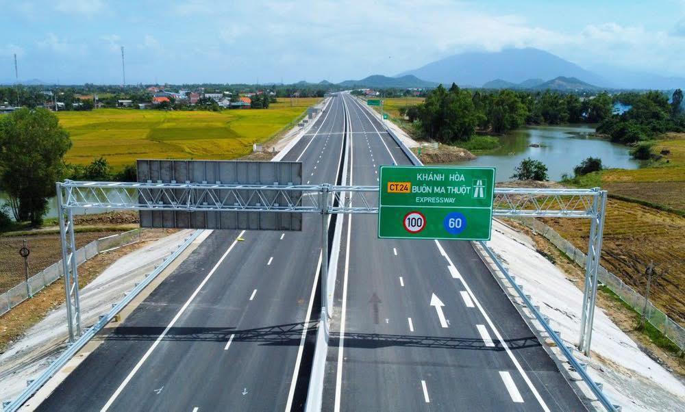 Đề xuất tuyến giao thông kết nối cao tốc Khánh Hòa - Buôn Ma Thuột với đường Đông Tây
