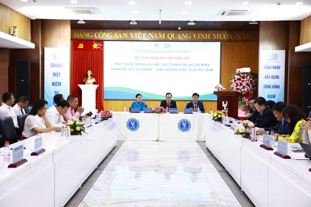 Toàn cảnh hội thảo 