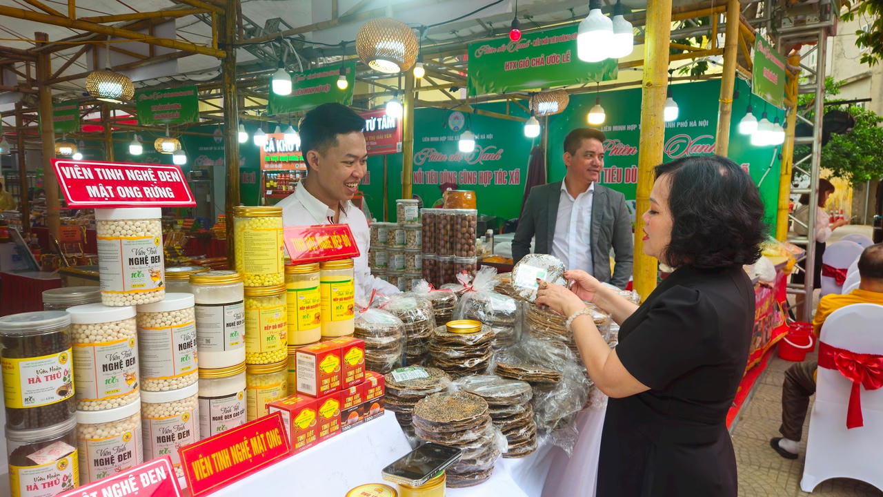 Hà Nội khai mạc “Phiên chợ xanh - kết nối tiêu dùng cùng hợp tác xã” 2026