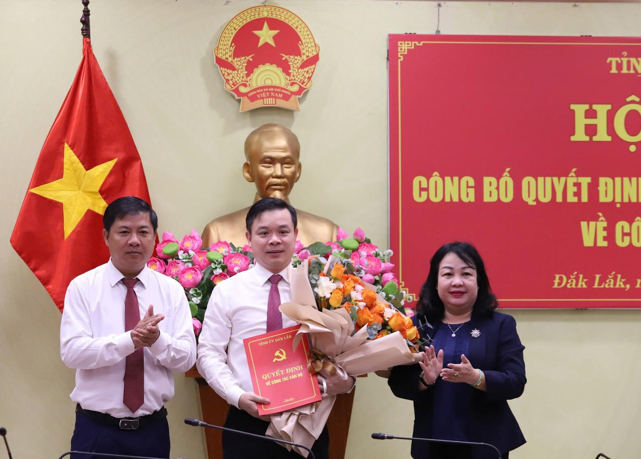 Ông Đỗ Hữu Huy giữ chức vụ Bí thư Đảng ủy UBND tỉnh Đắk Lắk