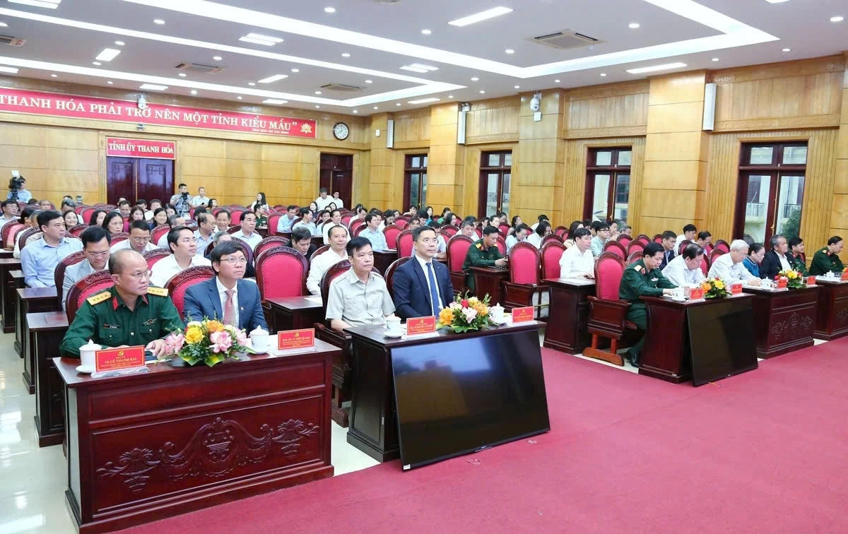 Quang cảnh buổi hội thảo.