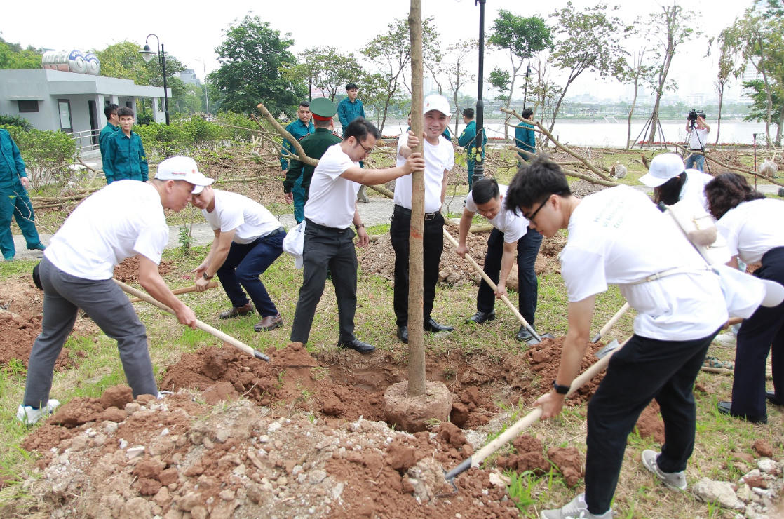 Thanh niên Việt Nam hành động vì không khí sạch và tương lai bền vững