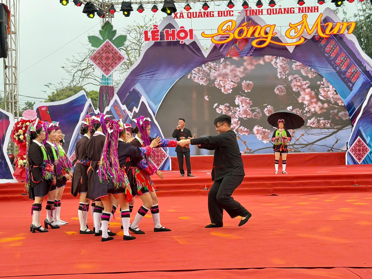 Quảng Ninh: Phát huy giá trị văn hóa truyền thống gắn với phát triển kinh tế - du lịch