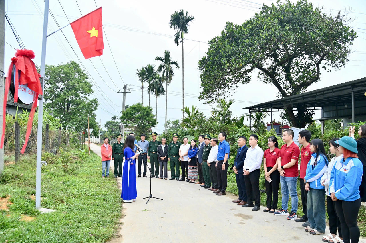 Tuổi trẻ Huế lan tỏa nghĩa tình qua Chương trình “Tháng Ba biên giới” năm 2026