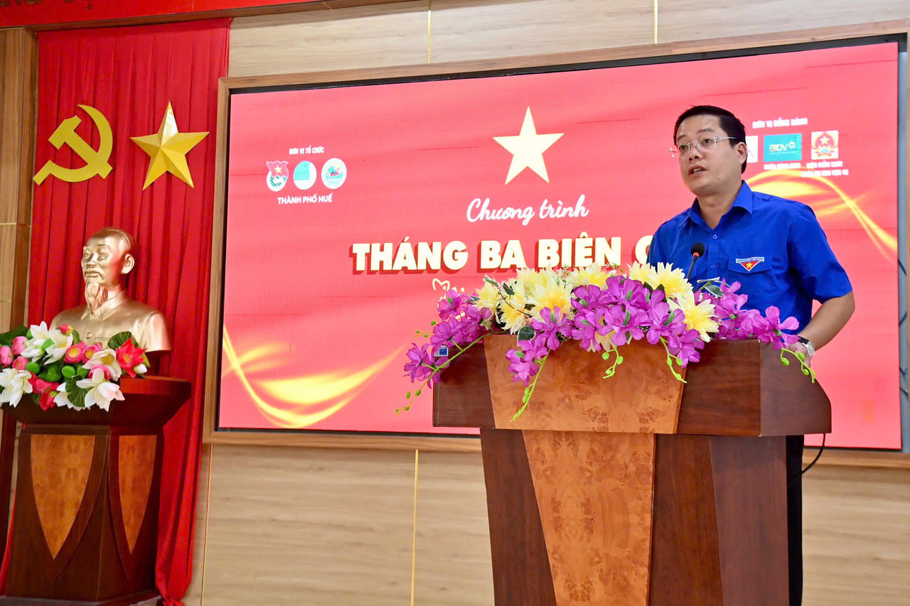 Anh Nguyễn Thanh Hoài: “Mỗi hoạt động tình nguyện nơi biên giới là cách tuổi trẻ Huế thể hiện trách nhiệm với cộng đồng và chủ quyền Tổ quốc"