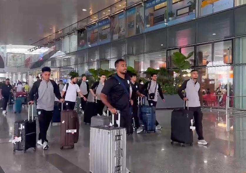 Đội tuyển Bangladesh đã tới Hà Nội

