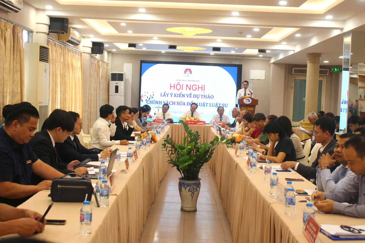 Toàn cảnh hội nghị lấy ý kiến dự thảo Luật Luật sư (sửa đổi) tại Đồng Nai.