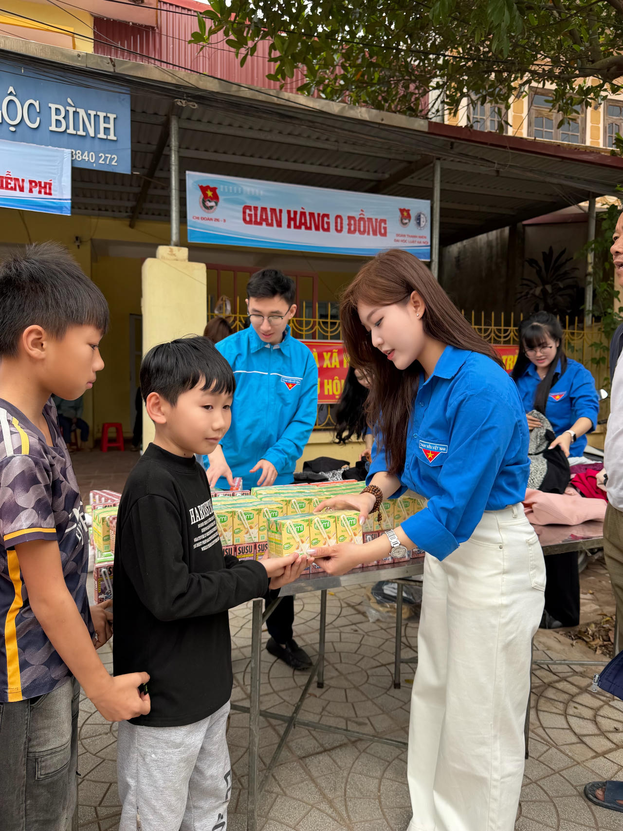 Tuổi trẻ Trường Đại học Luật Hà Nội mang 'Tháng ba biên giới 2026' đến Lạng Sơn