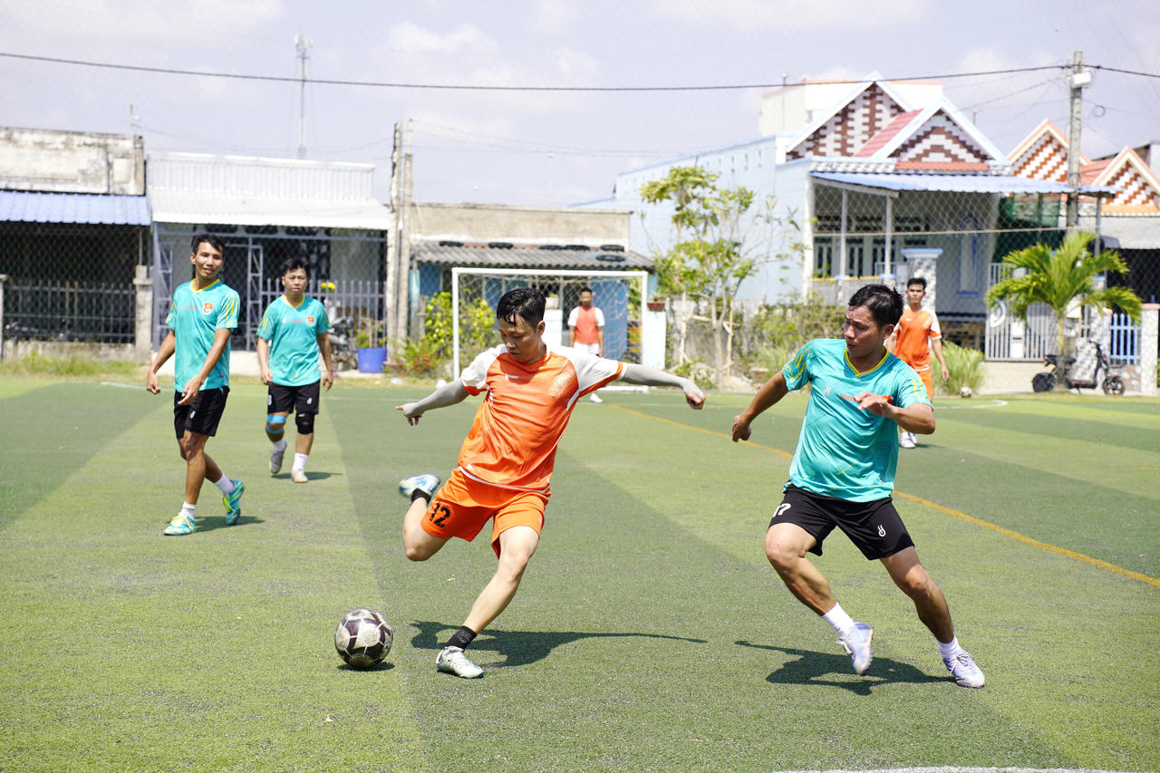 Các đơn vị giao lưu bóng đá trong khuôn khổ Tháng Thanh niên năm 2026.