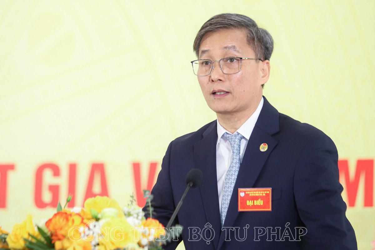 Chủ tịch Trung ương Hội Luật gia Việt Nam Nguyễn Khánh Ngọc