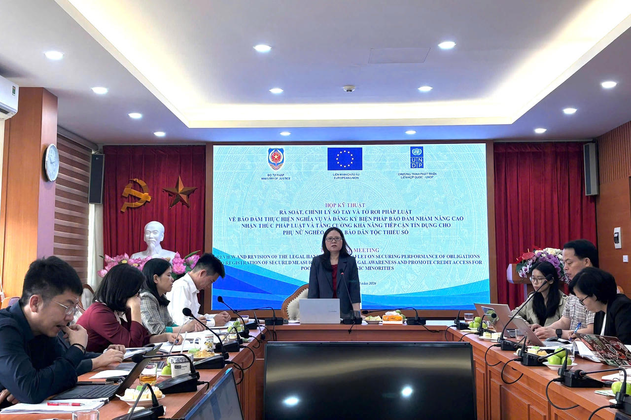 Rà soát, chỉnh lý Sổ tay, Tờ rơi pháp luật về bảo đảm thực hiện nghĩa vụ và đăng ký biện pháp bảo đảm