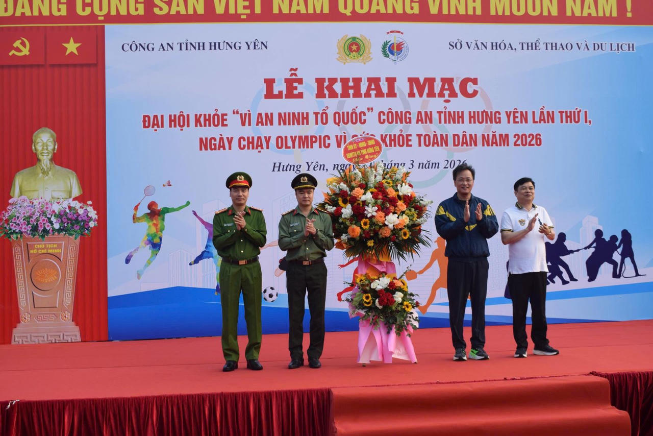 Hưng Yên: Gần 3.000 người hưởng ứng Ngày chạy Olympic vì sức khỏe toàn dân - Vì an ninh Tổ quốc
