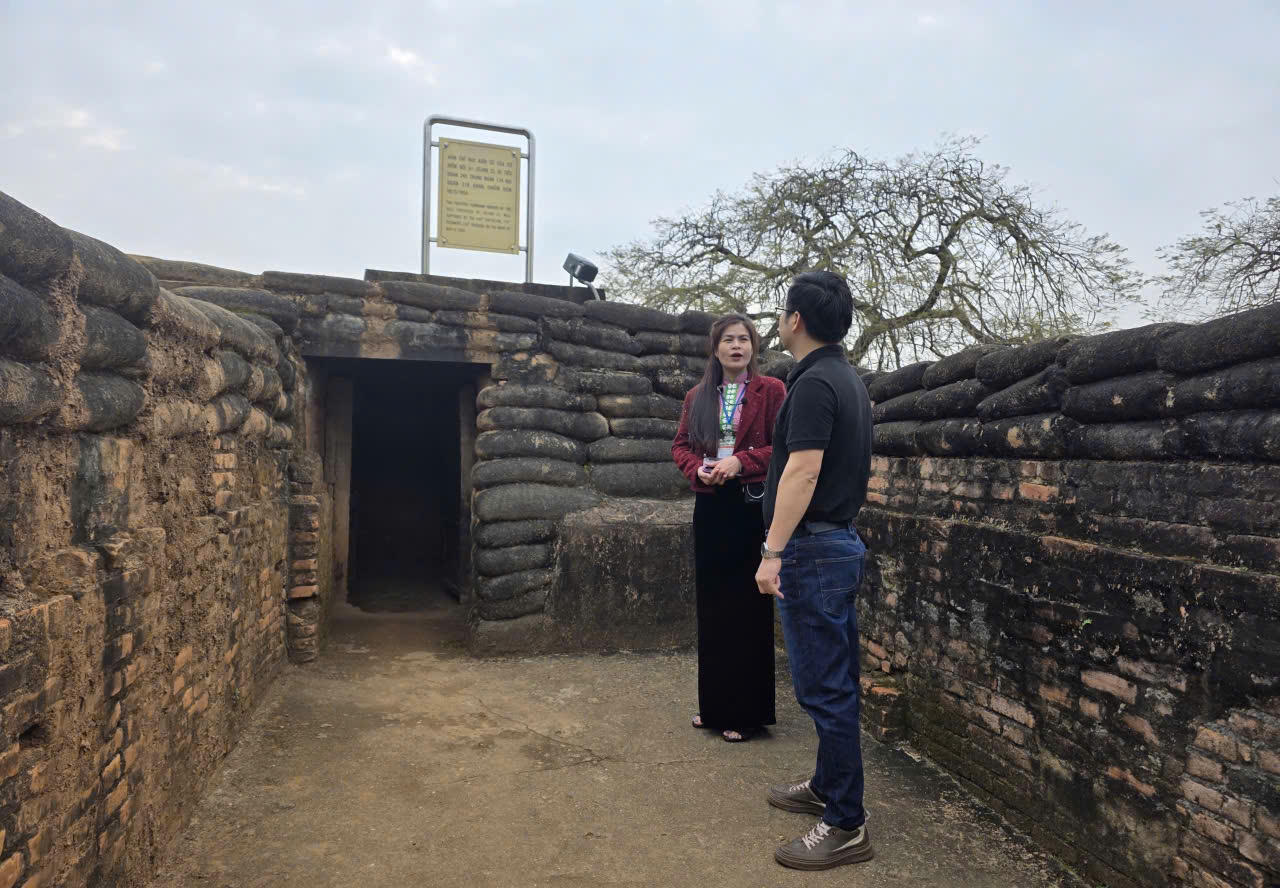 Một trong những đường hầm trên đồi A1.