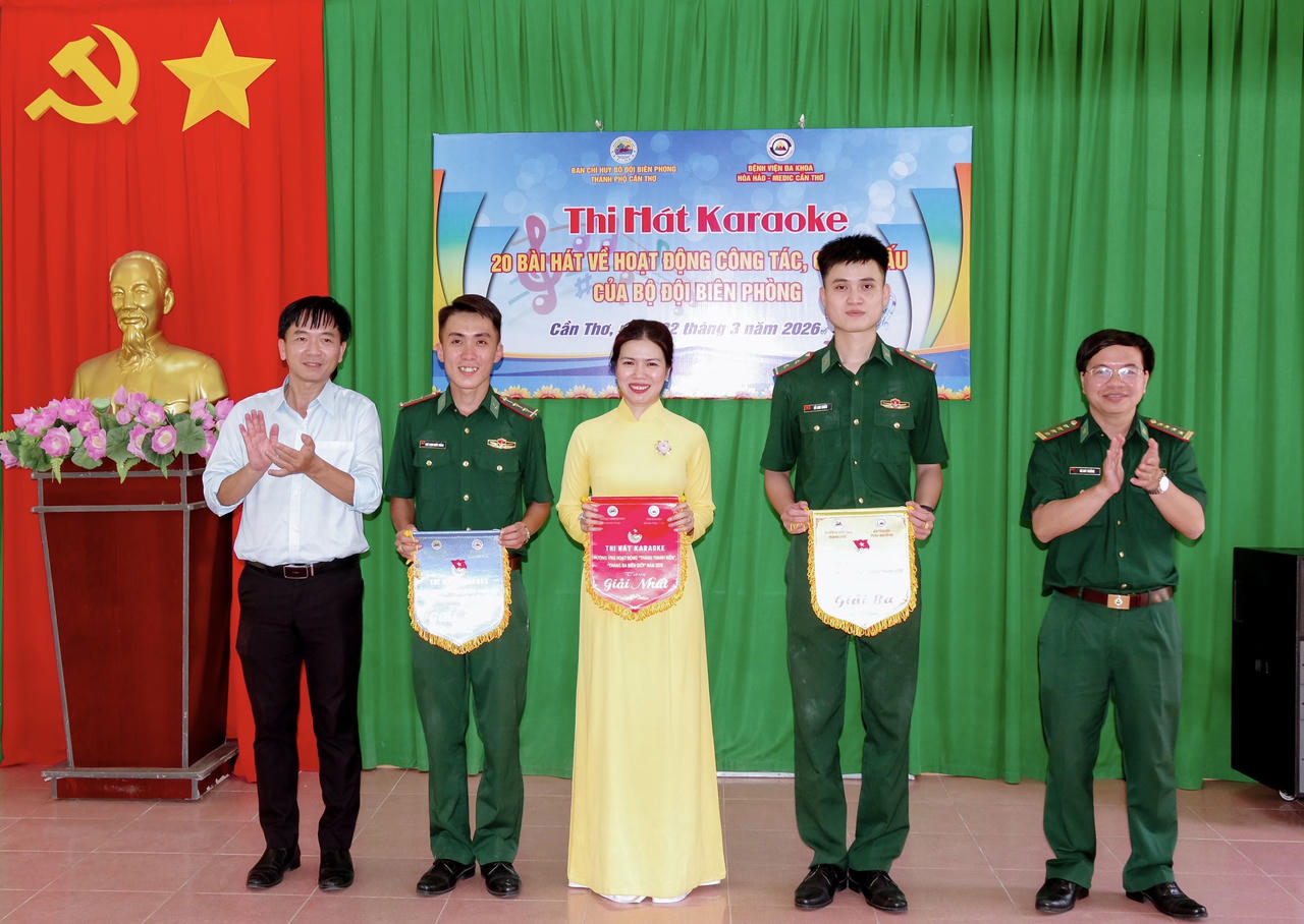 Sôi nổi hoạt động “Tháng Thanh niên”, “Tháng Ba biên giới” tại biên giới biển Cần Thơ