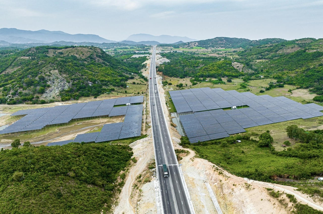 Cao tốc Cam Lâm – Vĩnh Hảo hoàn thành đưa vào sử dụng năm 2024