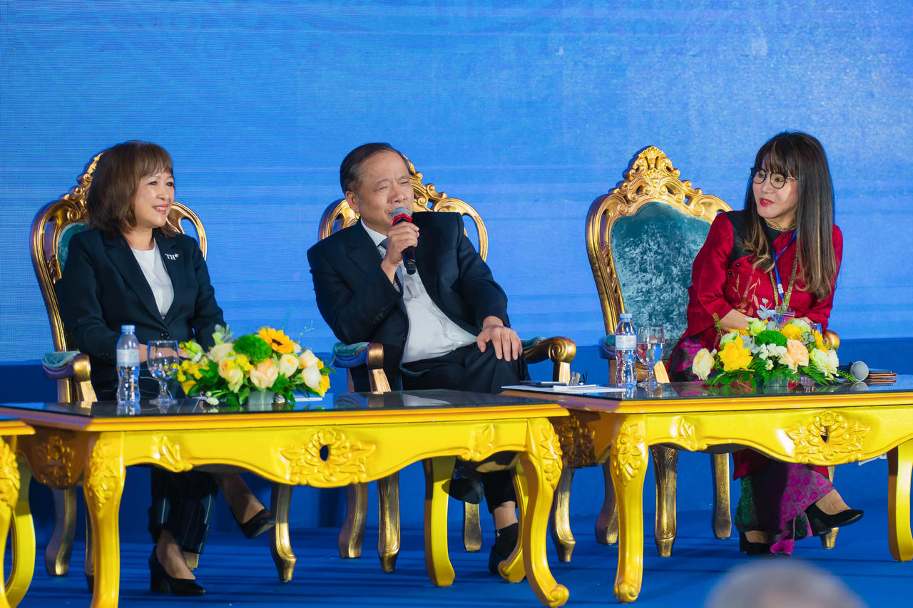 Các đại biểu chia sẻ nhiều kinh nghiệm để xây dựng văn hoá doanh nghiệp