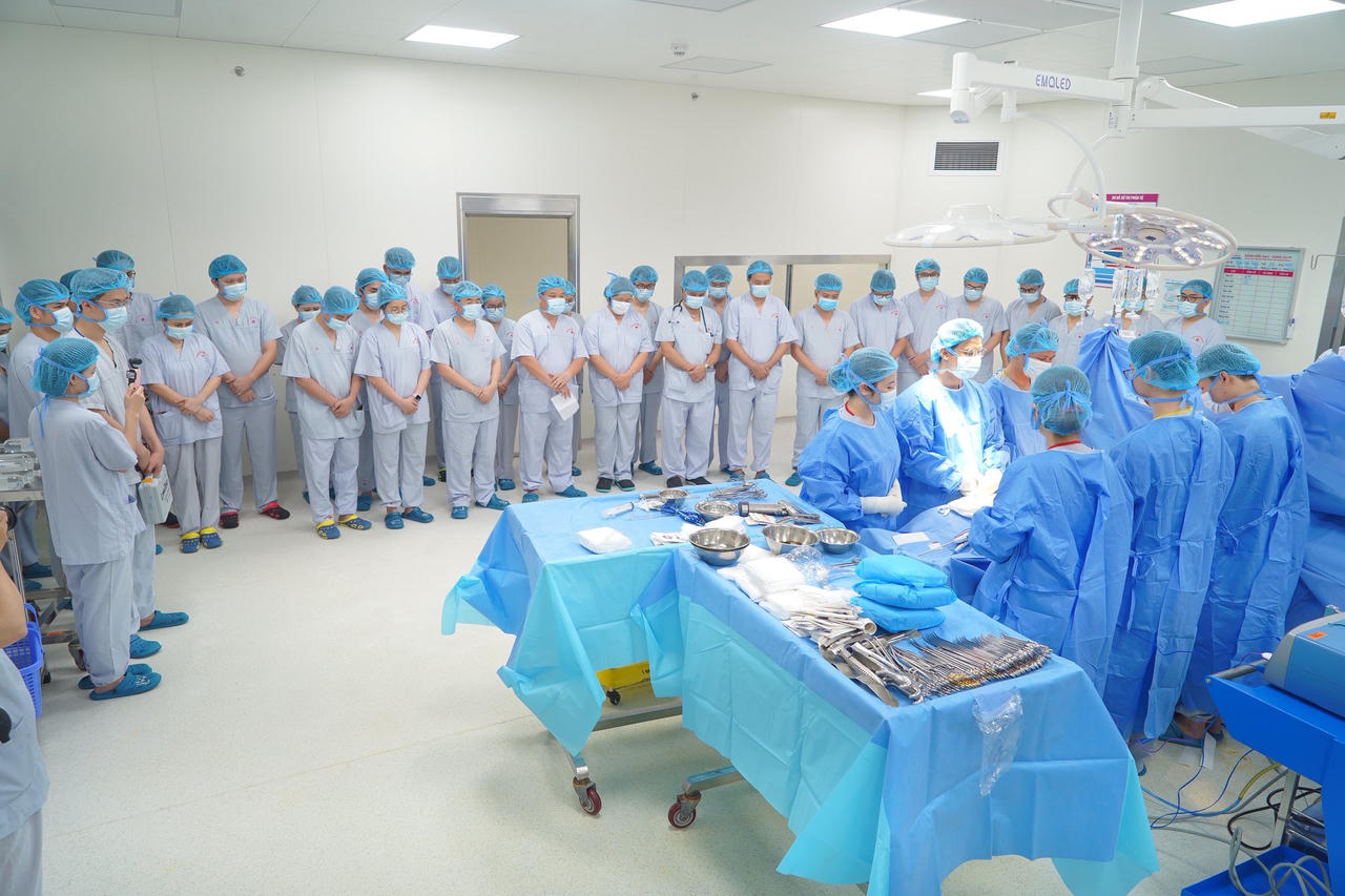 Chàng trai trẻ mất đi vẫn gieo 'sự sống mới' cho 6 cuộc đời