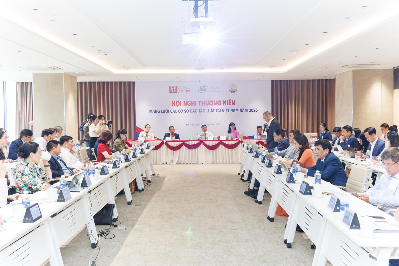 ĐH Luật (ĐH Huế) phối hợp tổ chức hội nghị trao đổi về đào tạo luật trong bối cảnh hiện nay