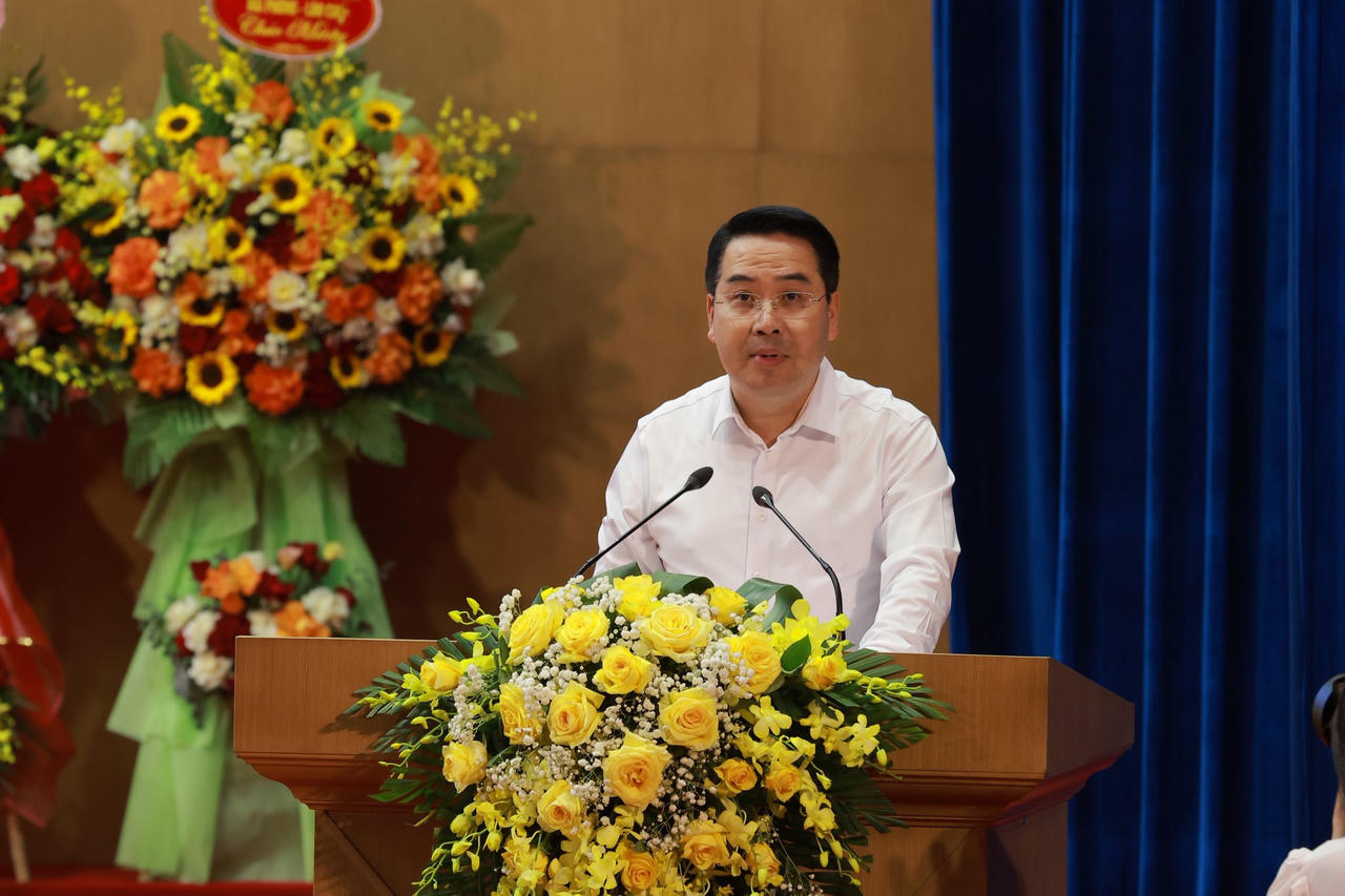 Chủ tịch UBND tỉnh Lào Cai Nguyễn Tuấn Anh phát biểu tại Hội nghị
