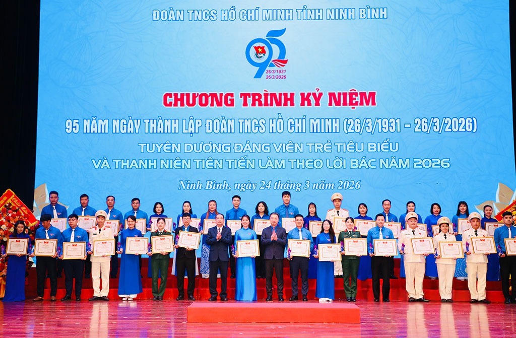Ninh Bình kỷ niệm 95 năm thành lập Đoàn, tuyên dương thanh niên tiêu biểu