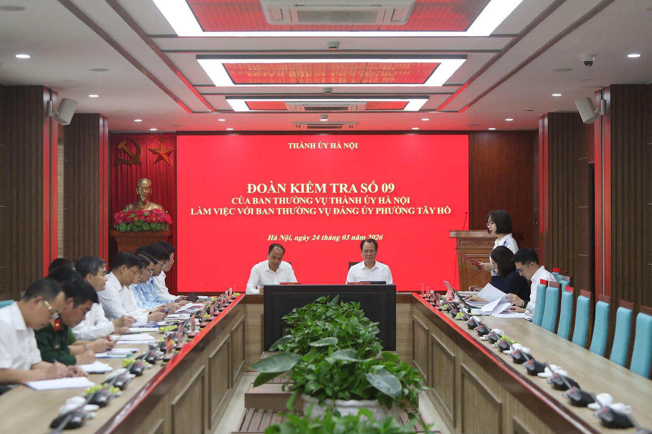 Đoàn kiểm tra số 09 của Ban Thường vụ Thành ủy Hà Nội đã có buổi làm việc với Ban Thường vụ Đảng ủy phường Tây Hồ về công tác quán triệt, học tập và triển khai thực hiện Nghị quyết Đại hội XIV của Đảng, Nghị quyết Đại hội XVIII Đảng bộ thành phố...